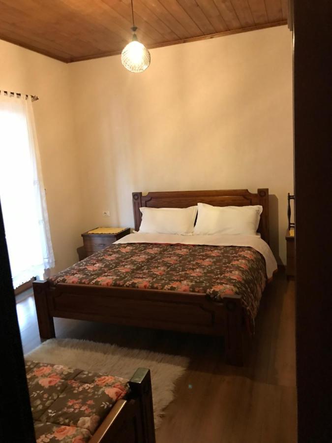 Bujtina Hader Xhebro Hostel Tepelene Buitenkant foto